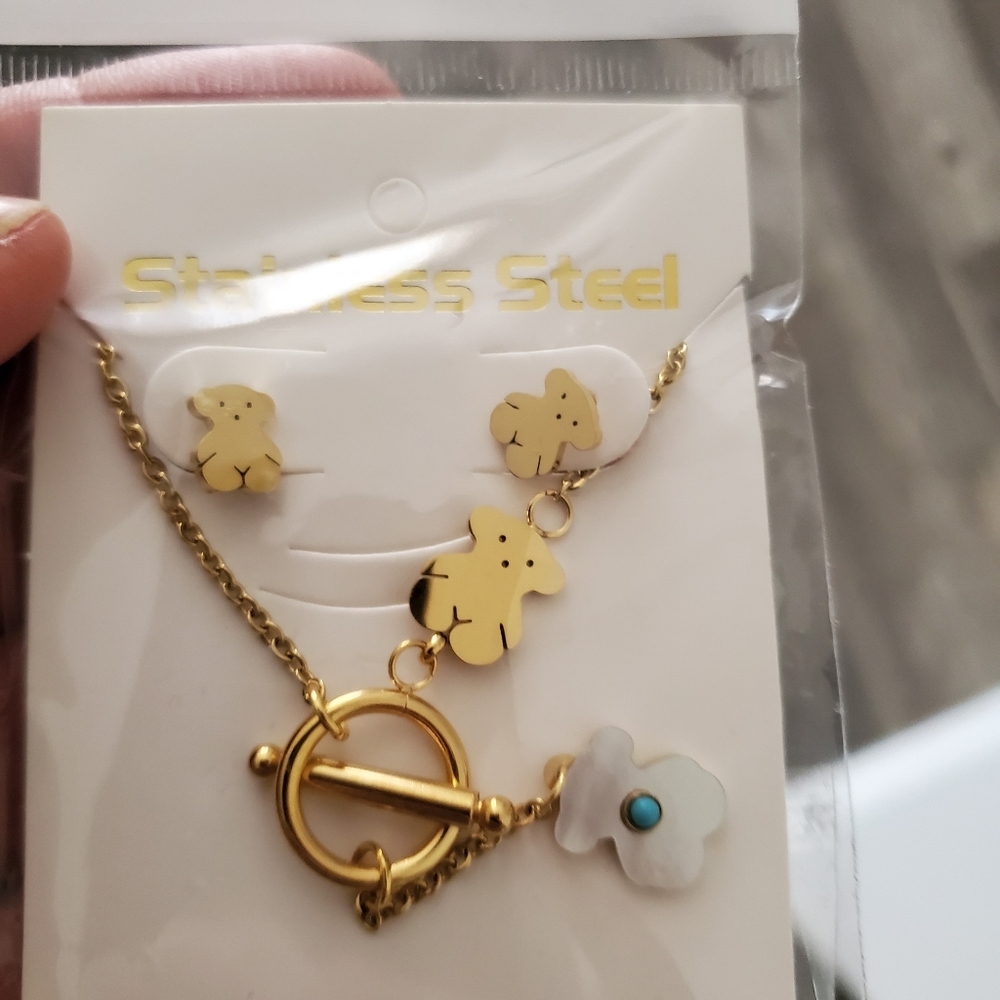 Necklace